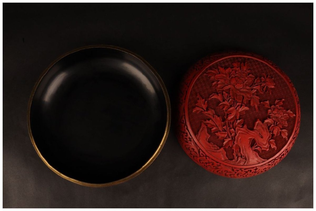 [URA] China изобразительное искусство /.. умение .. гравюра крышка предмет /5-4-74 ( поиск ) антиквариат /. чёрный / Tang предмет / старый ./ лакированные изделия / коробка для выпечки / чайная посуда / емкость для печенья 