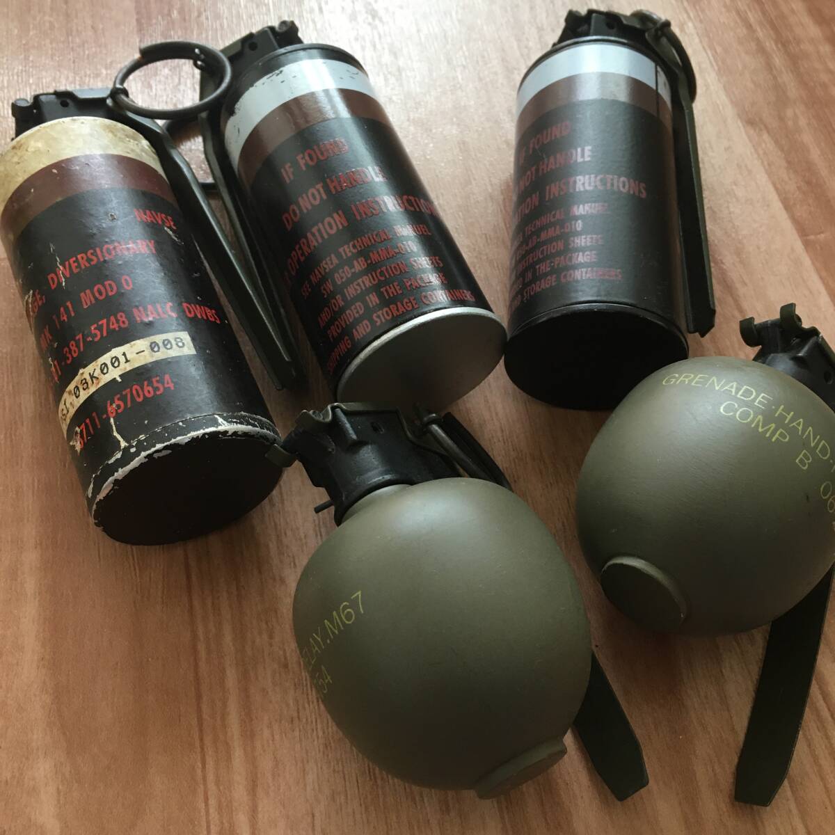 ★ダミー MK141 MOD0 フラッシュバン M67 フラグメントグレード セット / 手榴弾 レプリカ サバゲー装備 グレネード ポーチの画像3