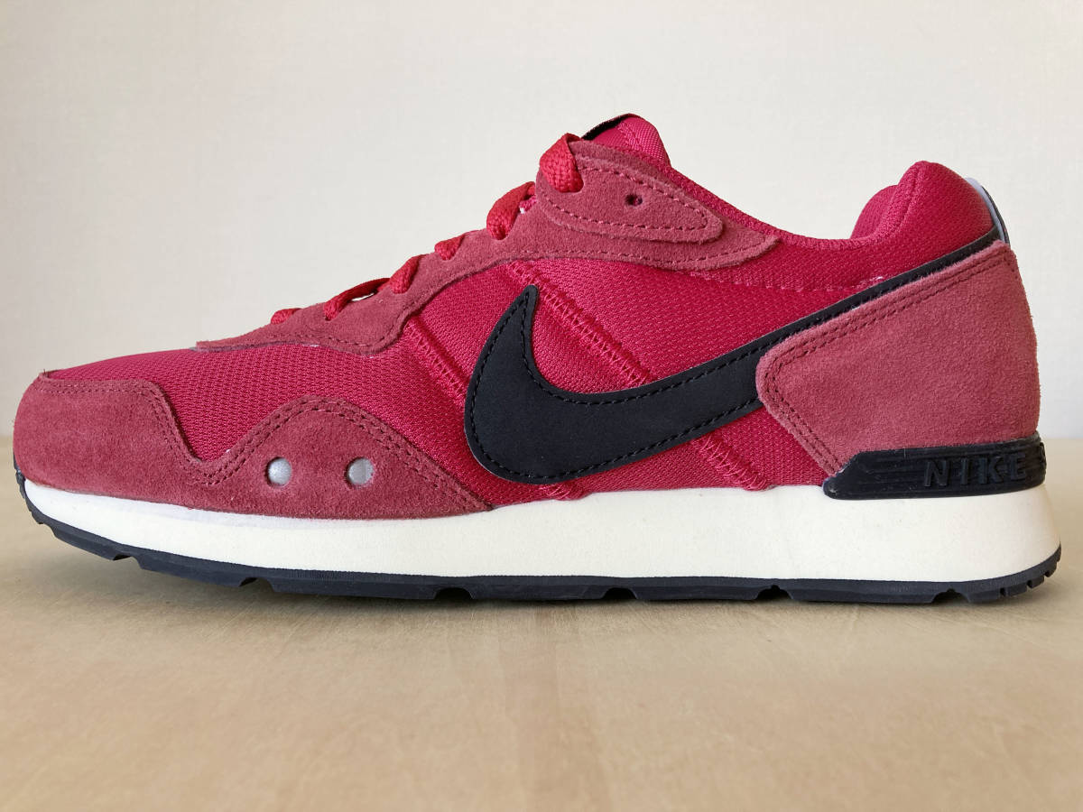 1点のみ【特価】 27cm ナイキ ベンチャー ランナー NIKE VENTURE RUNNER RED/BLACK US9/27cm CK2944-601 スニーカー_画像3