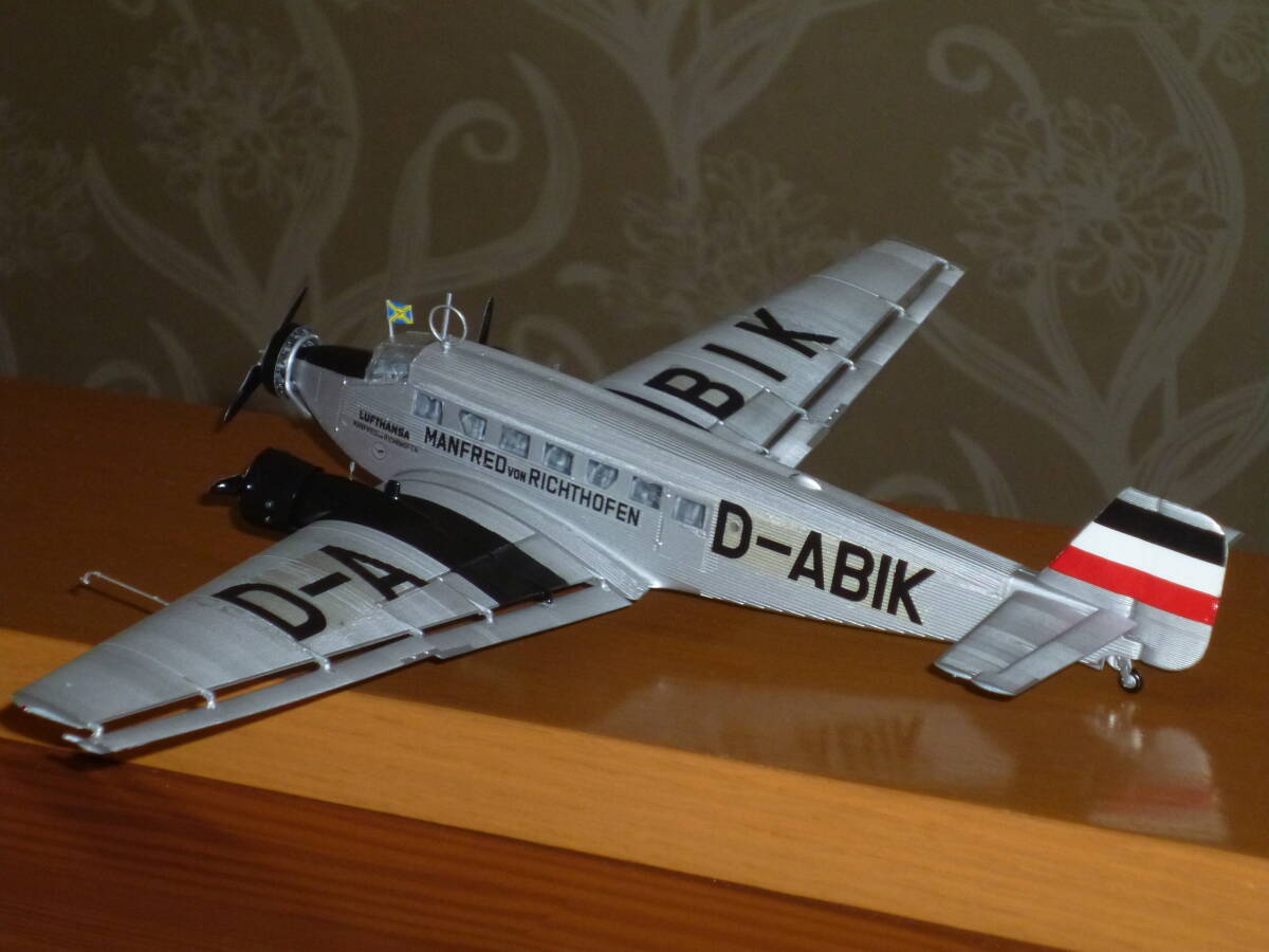 ユンカース JU52 ルフトハンザ航空 1/72 完成品_画像4