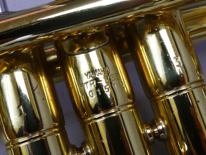 z606 YAMAHA ヤマハ トランペット YTR-235 金管楽器 ソフトケース付き ビンテージの画像9
