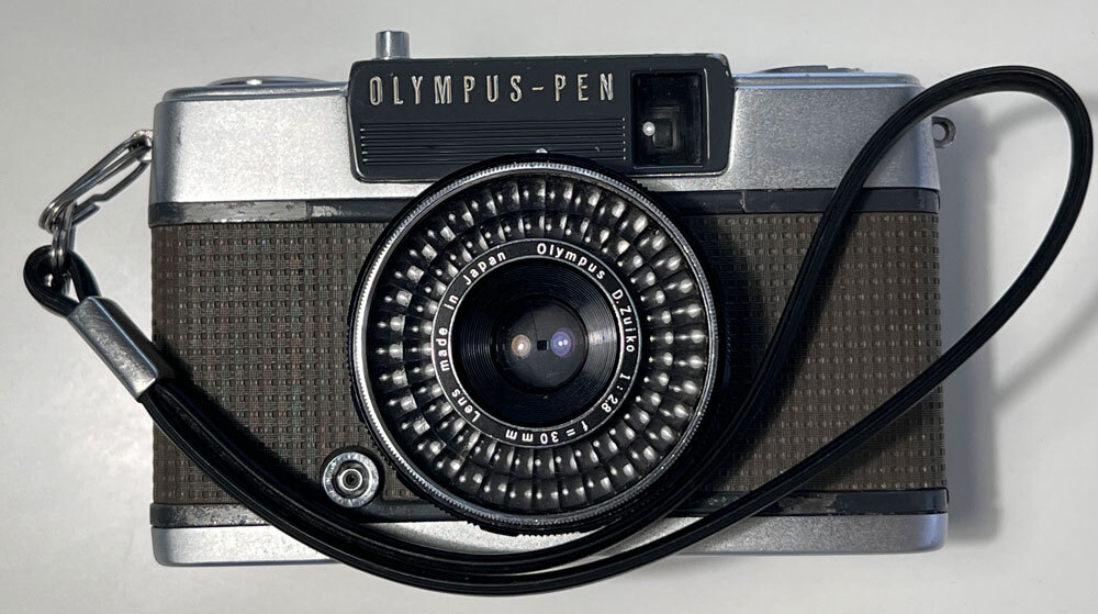 オリンパスペン OLYMPUS-PEN EES-2 フィルムカメラ_画像1