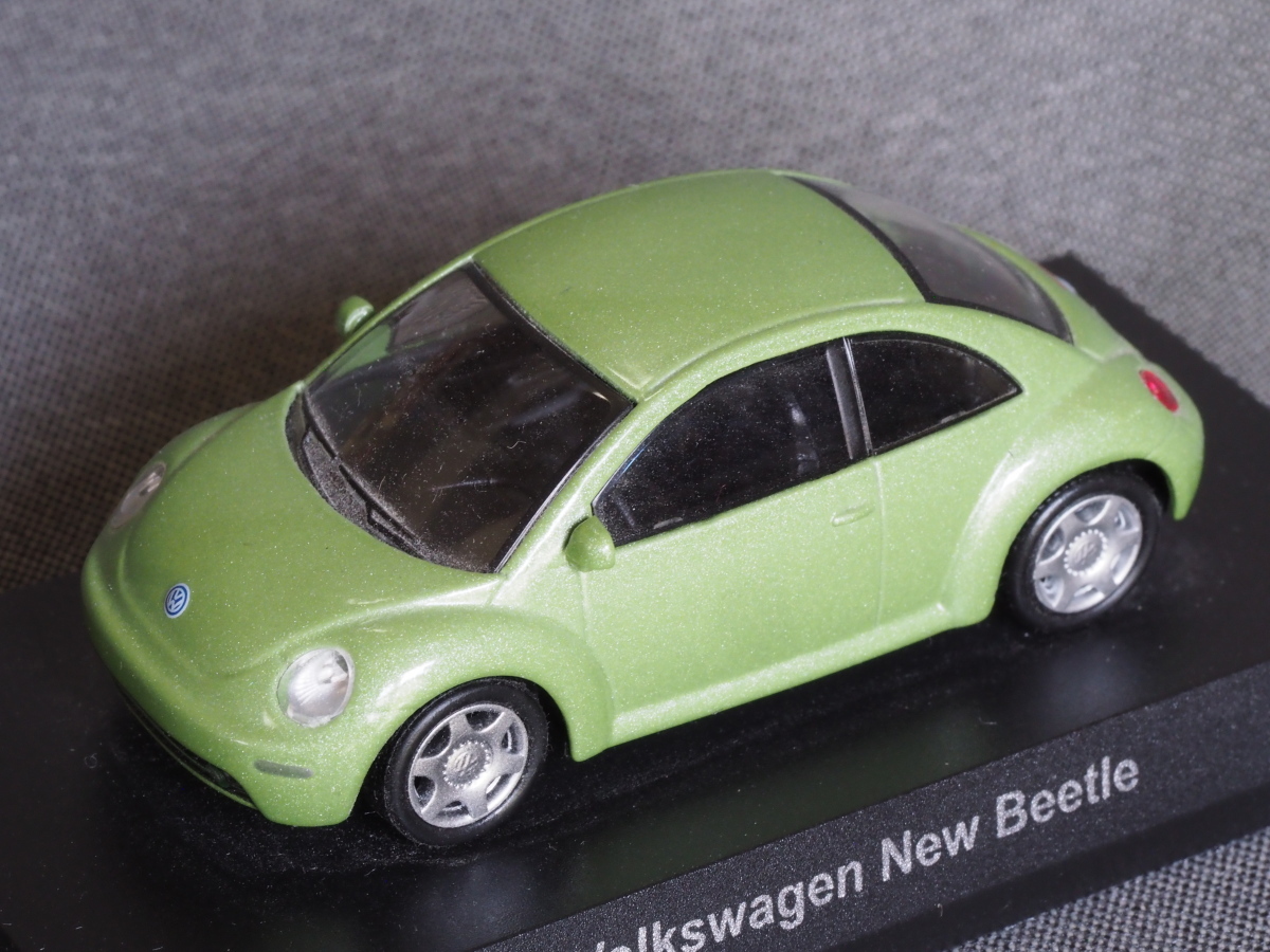 京商 1/64 フォルクスワーゲン ニュービートル 2台 Volkswagen New Beetleの画像2