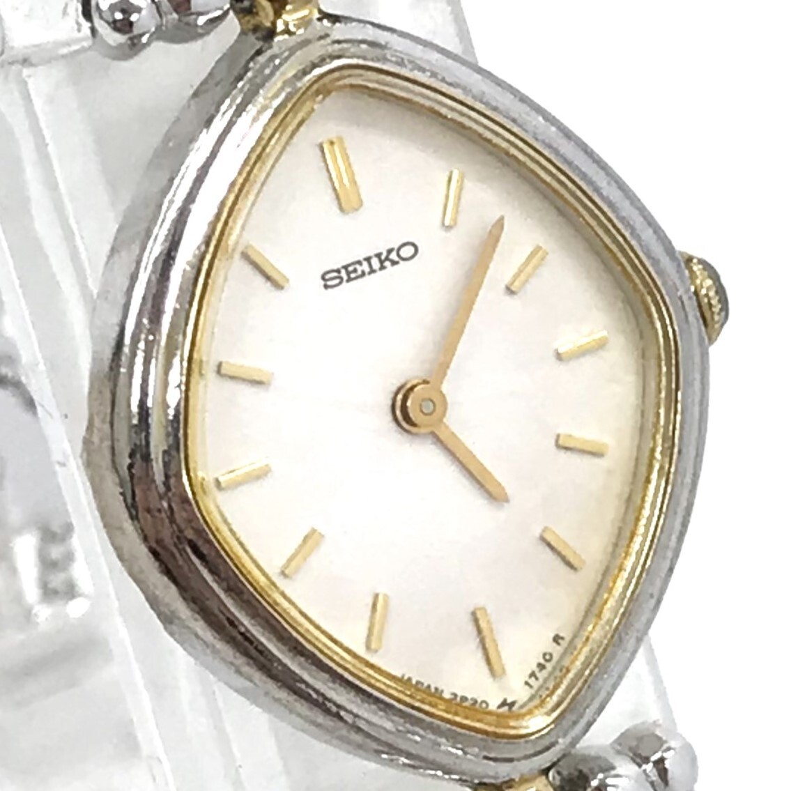 SEIKO セイコー 腕時計 2P20-5990 クオーツ アナログ ひし形 ヴィンテージ 亀戸精工舎 1979年製 コレクション 電池交換済み 動作確認済み_画像1