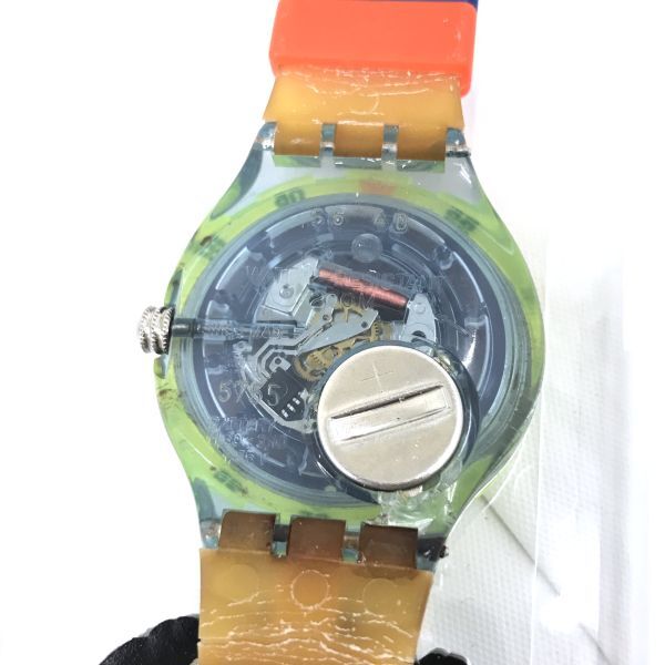 Swatch スウォッチ SCUBA 200 STRIPP 腕時計 Sdn120 クオーツ コレクション 個性的 ポップ キャラクター 箱付き 電池交換済 動作確認済の画像6
