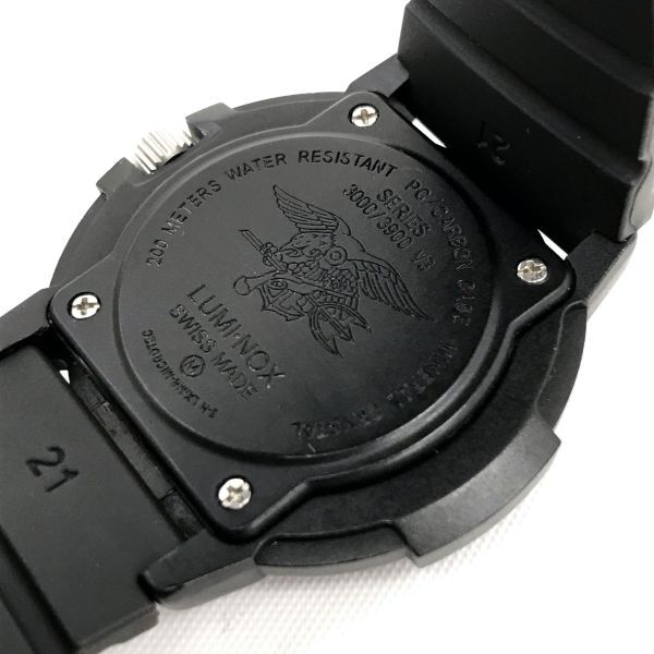 美品 LUMINOX ルミノックス 腕時計 クオーツ NAVY SEALS ネイビーシールズ SERIES 3000/3900 アナログ ブラック カレンダー 動作確認済_画像6