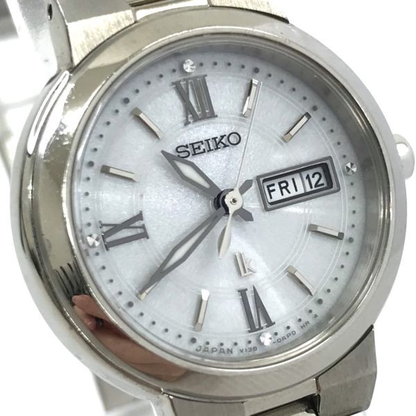 美品 SEIKO セイコー LUKIA ルキア 腕時計 SSVN029 V138-0AG0 ソーラー アナログ ラウンド シルバー デイデイトカレンダー 動作確認済みの画像1