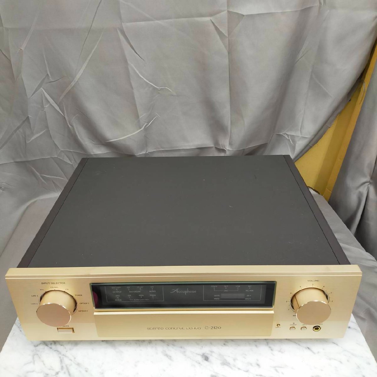 T7746＊【中古】Accuphase アキュフェーズ C-2120 プリアンプ