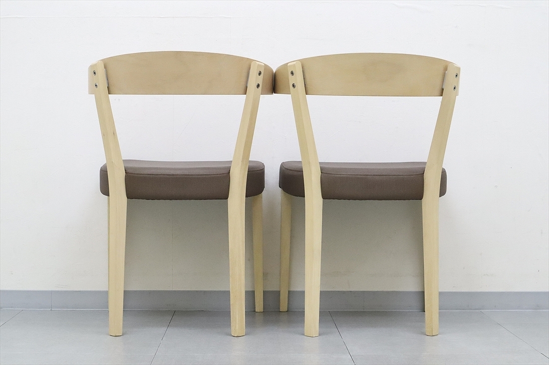 ◆karimoku カリモク家具 CA37モデル ダイニングチェア 食堂椅子 2脚セット 合成皮革 軽量 木製 モダン シンプル CA3700F562の画像3