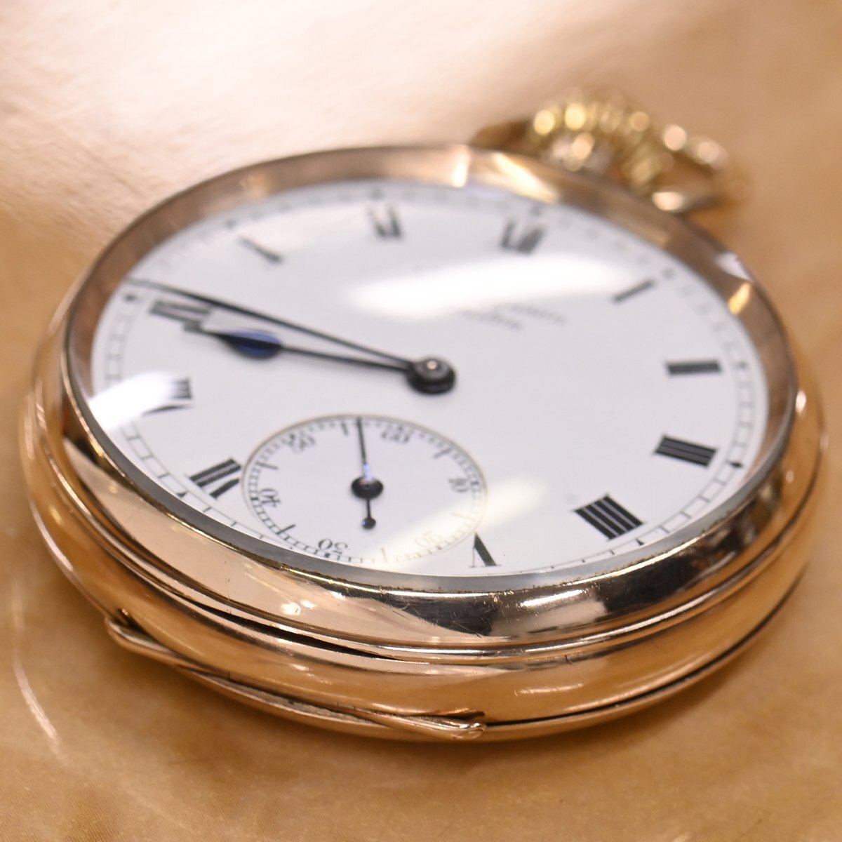  подлинный товар .. поставщик J.W.Benson высшее редкий 1862 год античный чистое золото K9 полный Gold ручной завод карманные часы карман часы 80.1g белый . следующий . Ben son