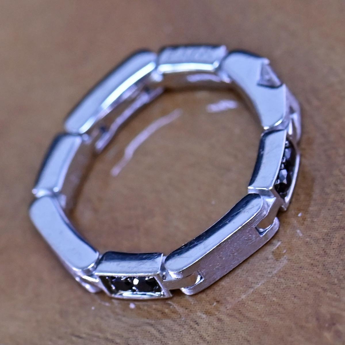 本物 美品 イーノス 稼働ギミック K18ホワイトゴールド ダイヤモンド リング 4.5号 メンズジュエリー 指輪 E-NO'S_画像3