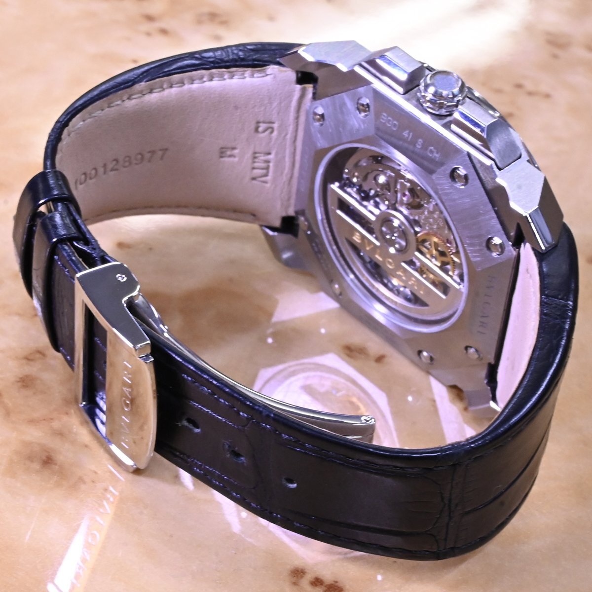  подлинный товар первоклассный товар BVLGARY L plimero Okt verotisimo хронограф мужской часы мужской самозаводящиеся часы наручные часы сохранение коробка с гарантией BVLGARI
