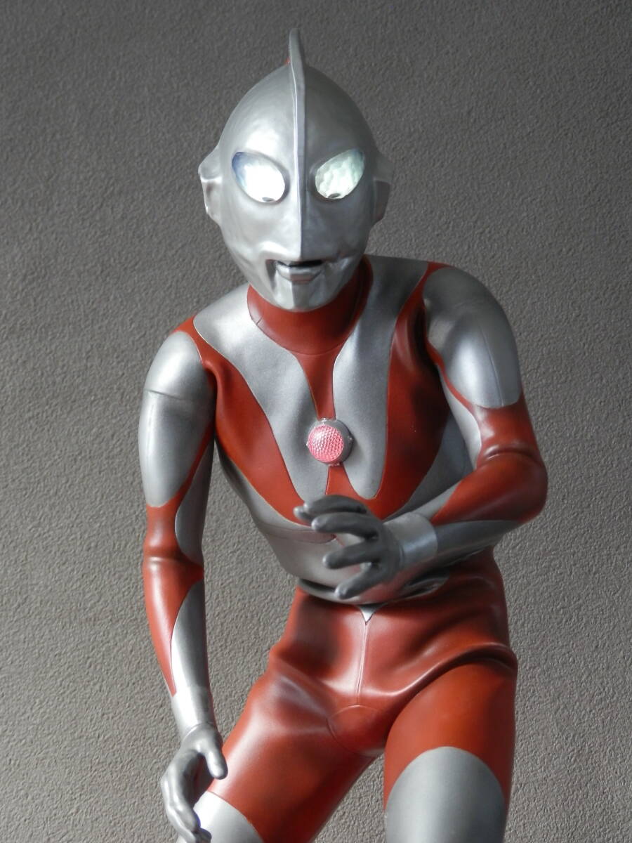 メガソフビフィギュア 初代ウルトラマンAタイプ・電飾完成品　(海洋堂製ガレージキット)_画像1