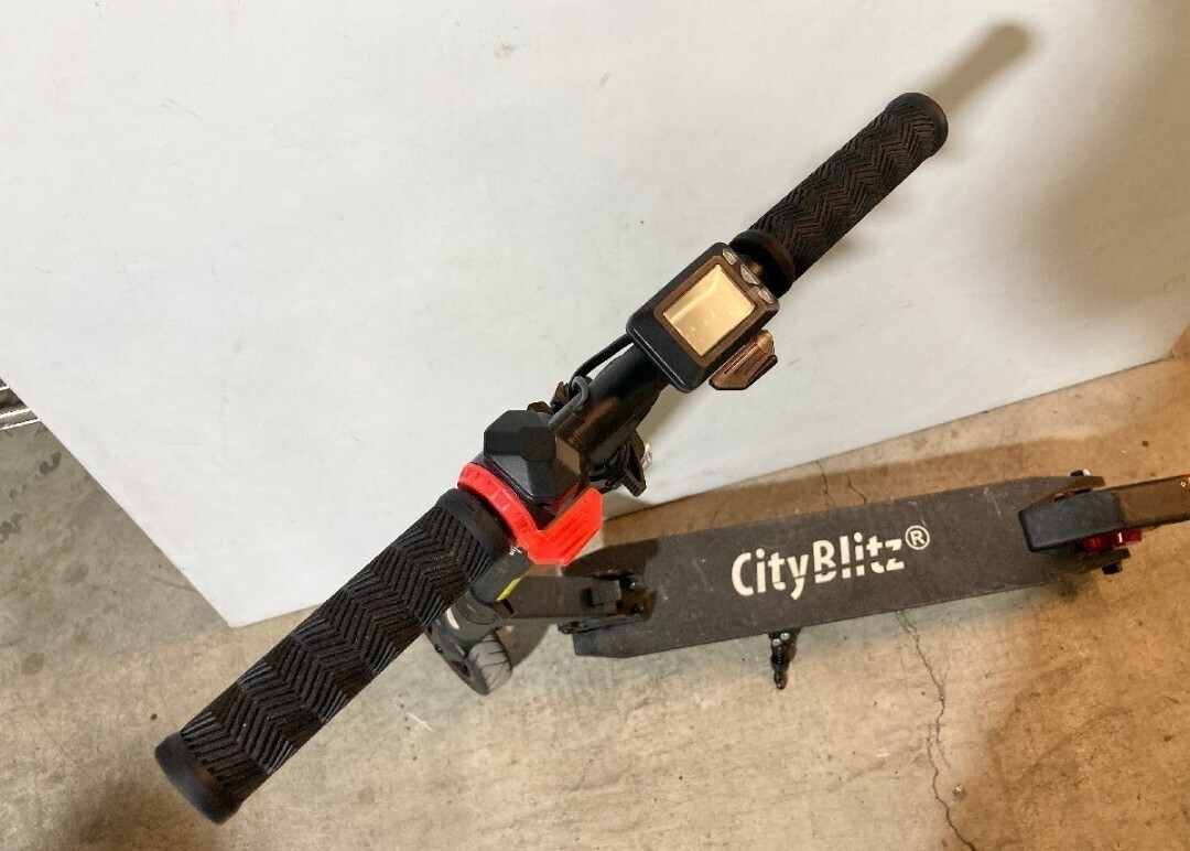 City Blitz e-scooter LIFE CB090 折りたたみ可能 電動キックボード 現状品 8.1kgの画像6