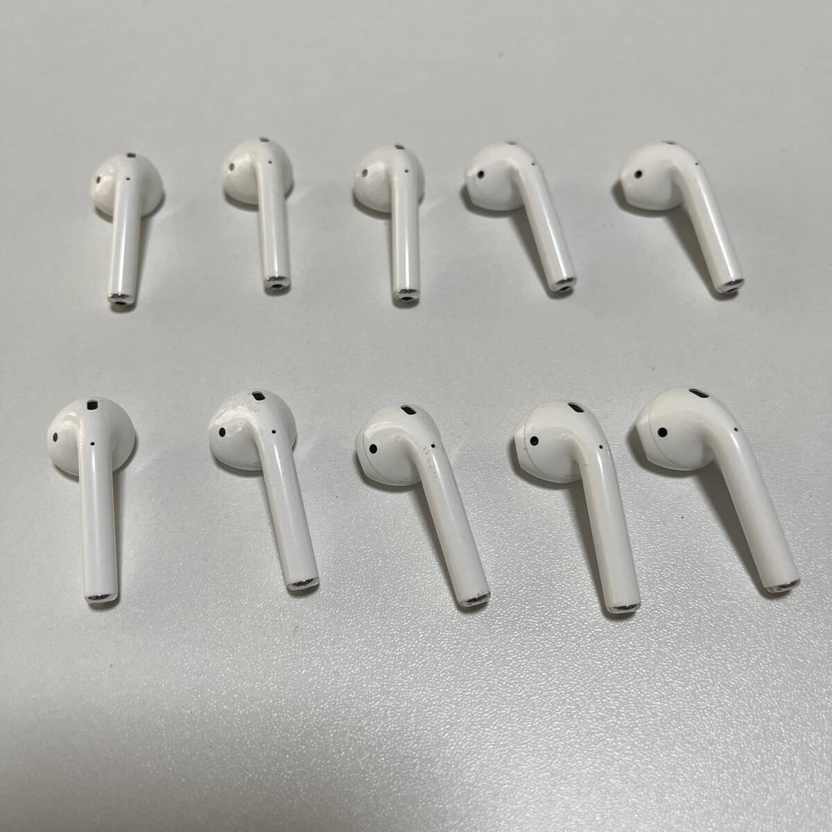 6800円 AirPods 第2世代 Apple アップル 正規品 純正 左耳 6800円 AirPods 第2世代 Apple アップル 正規品 純正 左耳