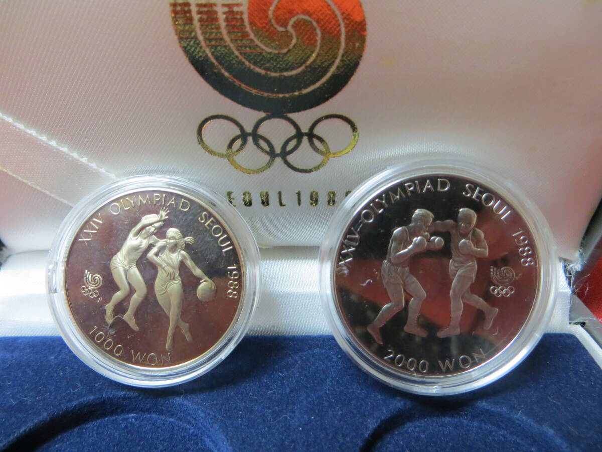 Y【0746】★ ソウルオリンピック 1988年 ★ 記念硬貨 ★ 1000ウォン 2000ウォン ★ ケース付き ★ 経年保管品の画像2