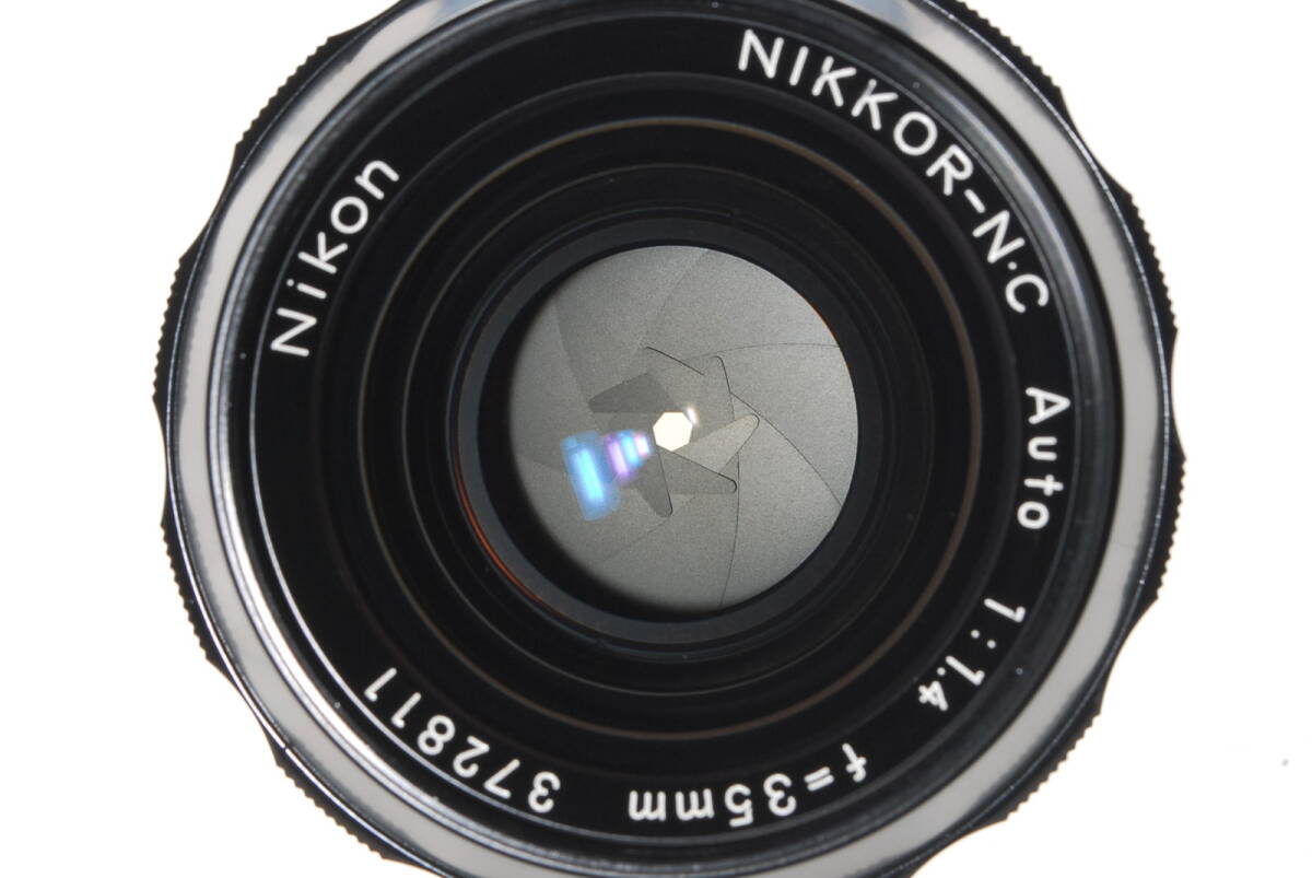 Nikon ニコン NIKKOR-N.C Auto 35mm f/1.4 マニュアルレンズの画像10