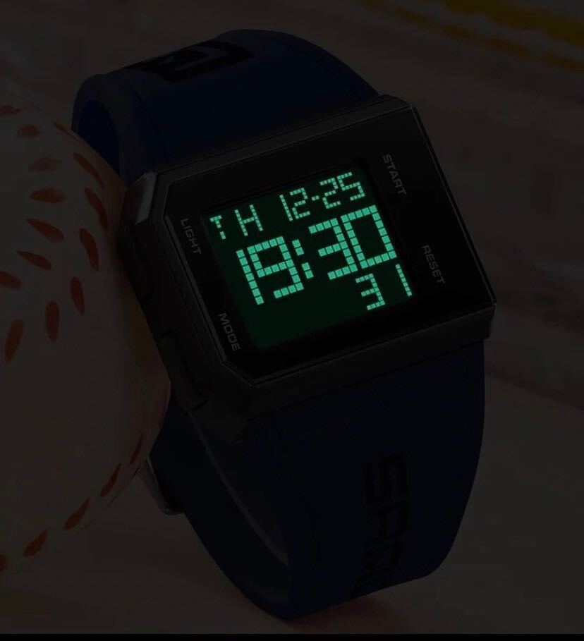 新作入荷 メンズスポーツウォッチ オマージュ腕時計 ジムワーク ランニング アナログ時計 防水  レッドベルト 779mの画像5
