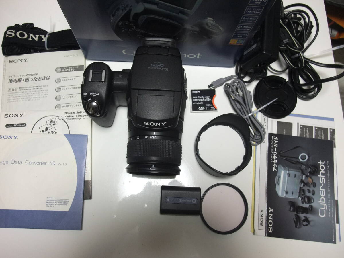 SONY Cyber-Shot DSC-R1 Vario-Sonnar 24-120mm f2.8-4.8 保護フィルターほか付属品多数 極美品_画像2