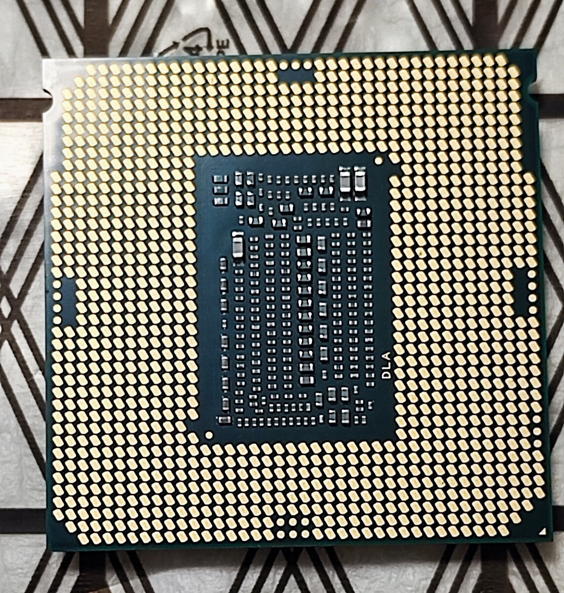 【1円スタート】CPU SRG13 Intel Core i7-9700 3.00GHz LGA1151_画像2