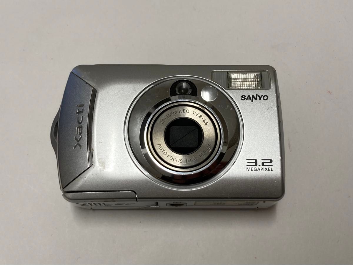 サンヨー SANYO デジカメ Xacti dsc-s1 動作品|Yahoo!フリマ サンヨー SANYO デジカメ Xacti dsc-s1 動作品|Yahoo!フリマ