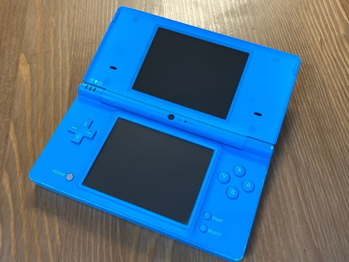 レア ニンテンドー DSi 本体 マッドブルー 海外限定カラー レア ニンテンドー DSi 本体 マッドブルー 海外限定カラー
