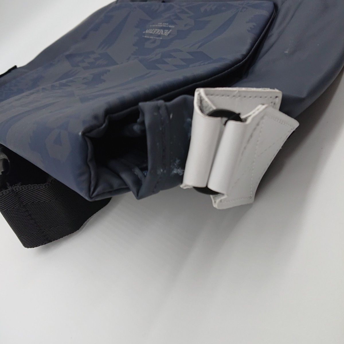 MILESTO PENDLETON メッセンジャーバッグ アウトレット品 ショルダーバッグ 斜めがけバッグ 大容量