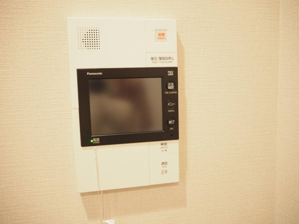GN-11 モデルルーム展示品 日本フネン 玄関ドア 枠・鍵・インターホン付き！の画像9