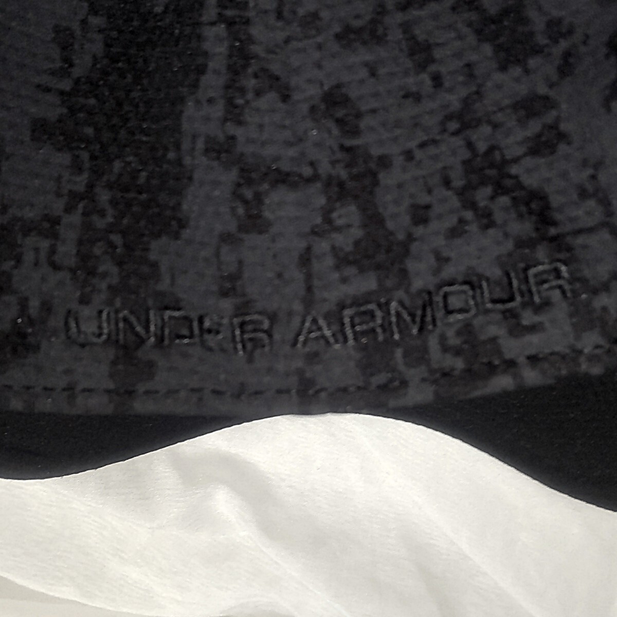UNDER ARMOUR キャップ LG/XL アンダーアーマー 6パネルキャップ BBキャップ 野球帽 デジタルカモ の画像5