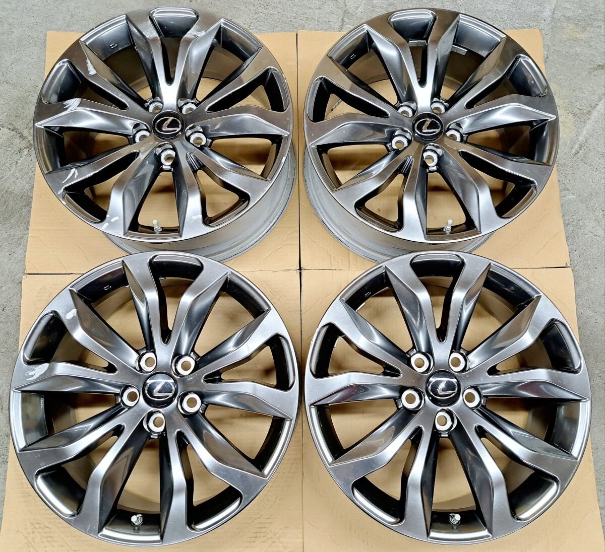 Yahoo!オークション - レクサス NX F-SPORT 純正 ホイール 4本 Yahoo!オークション - レクサス NX F-SPORT 純正 ホイール 4本