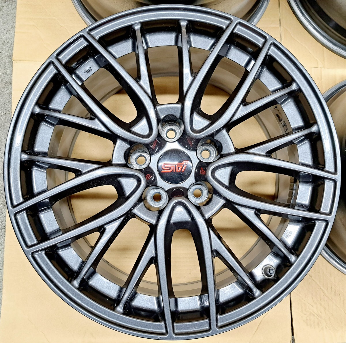 [ finest quality goods ] Subaru WRX STI original 18 -inch 8.5J wheel 4ps.@ Brembo Levorg Ray back Forester GVB VAB GRB GVF GDB 114.3