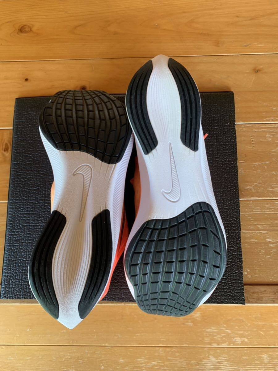 NIKE ランニングシューズ ズームフライ 27.0 未使用保管品 駅伝 NIKE ランニングシューズ ズームフライ 27.0 未使用保管品 駅伝