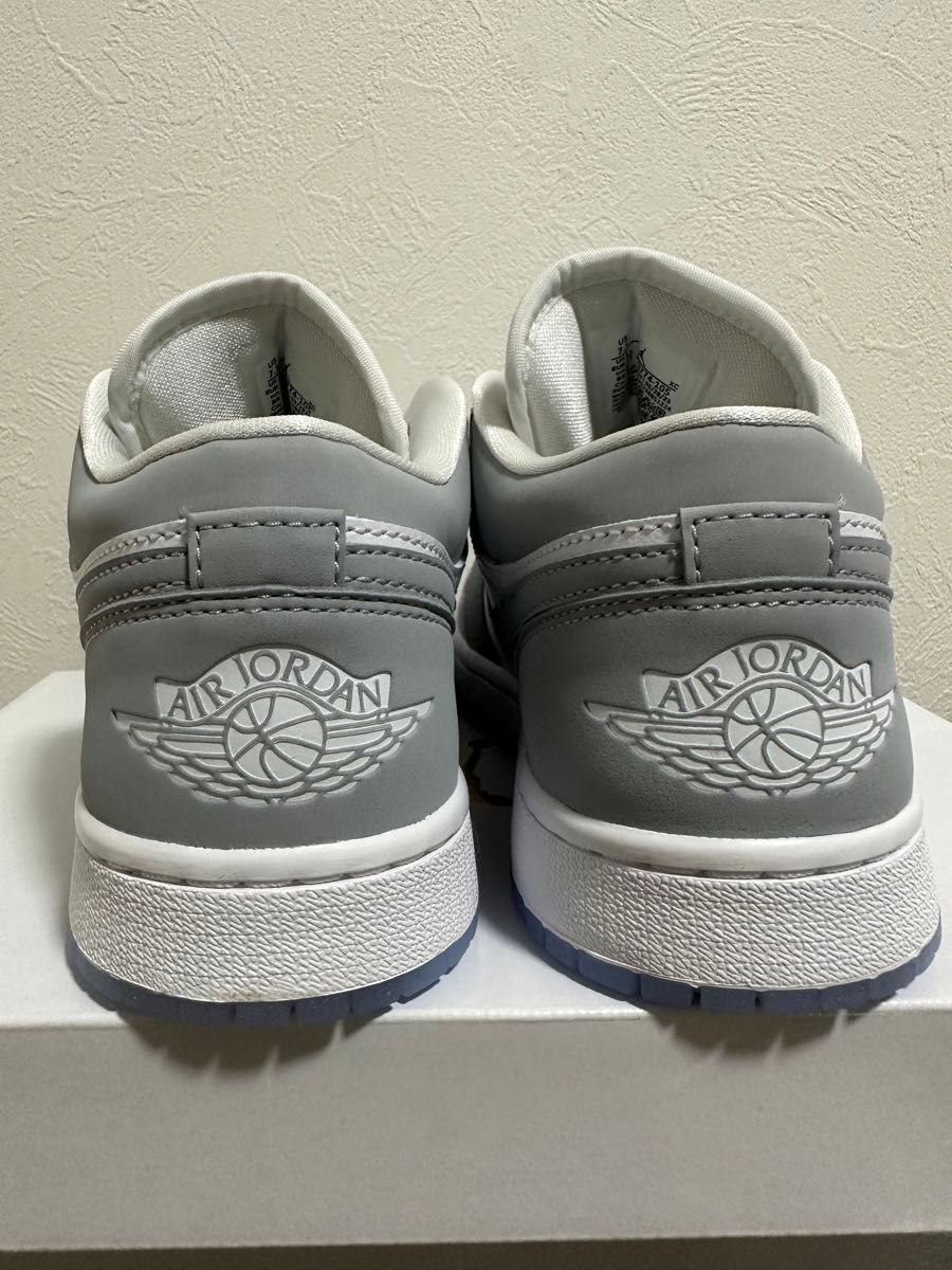 Nike WMNS Air Jordan 1 Low "Wolf Grey"