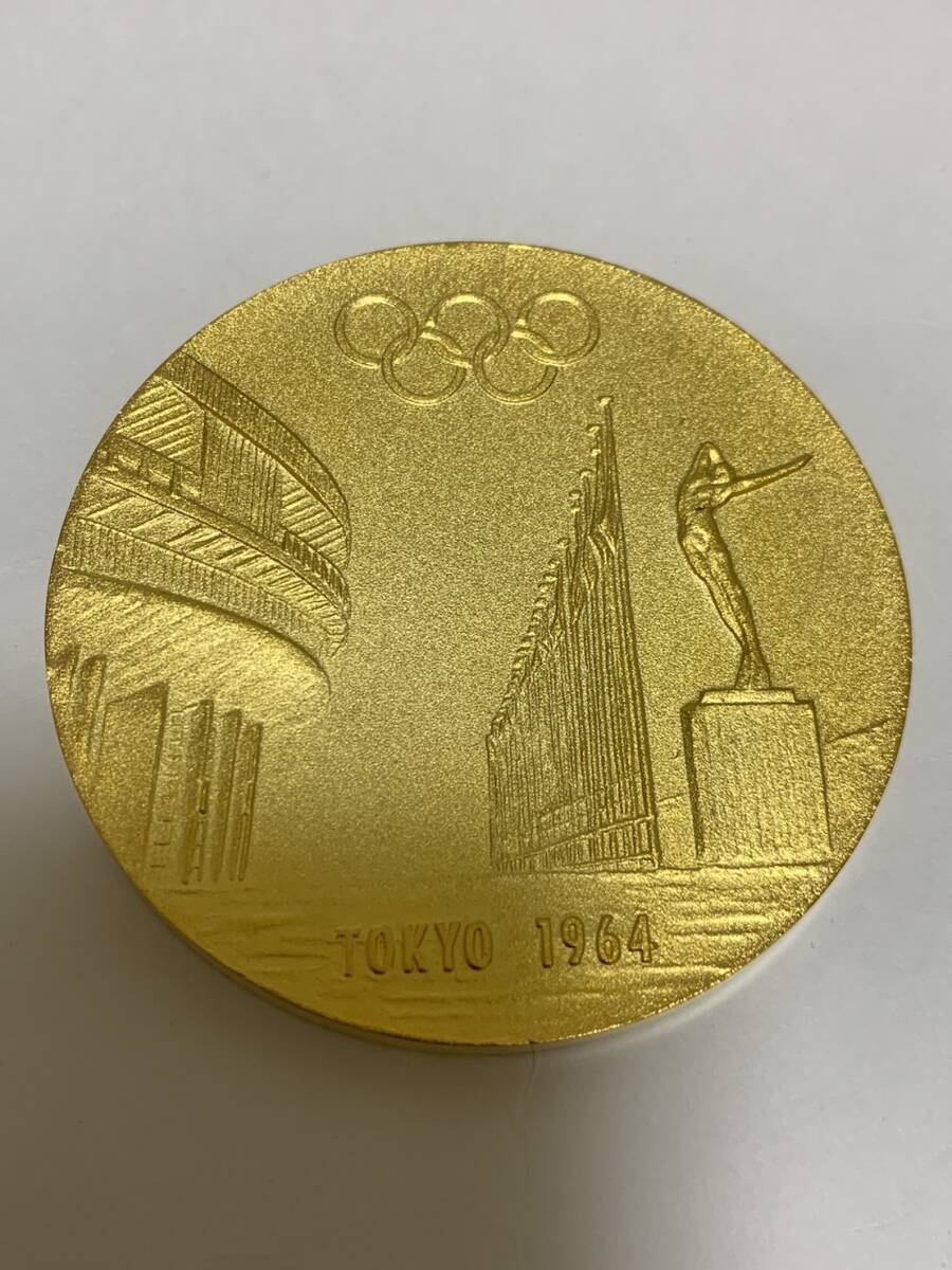 1964年東京オリンピック記念メダル ケース付き 美品 コ07_画像3