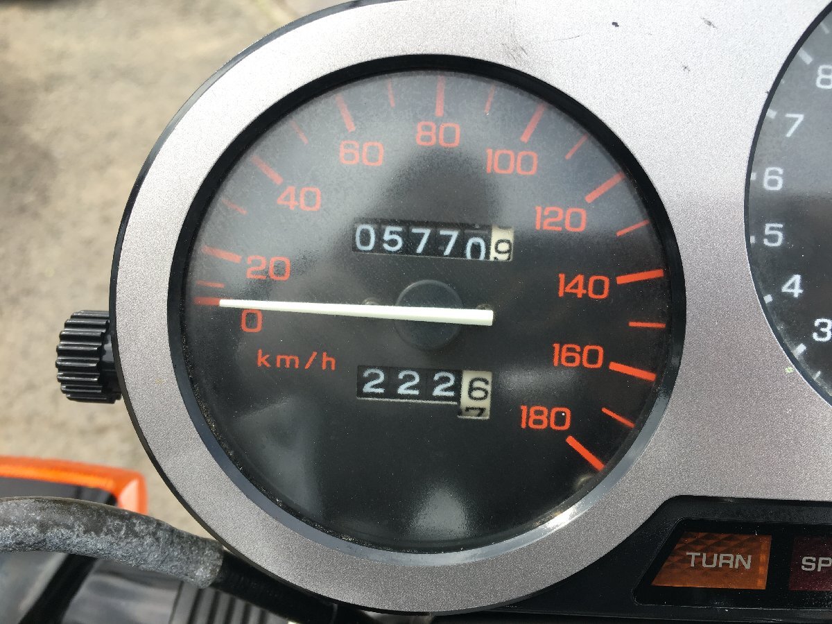  Honda VTZ250 MC15 до регулировки 43 лошадиные силы небольшой пробег 5770km действующий с документами . подъем оборотов хороший передний и задний (до и после) 17 дюймовый звук работник circuit тоже 