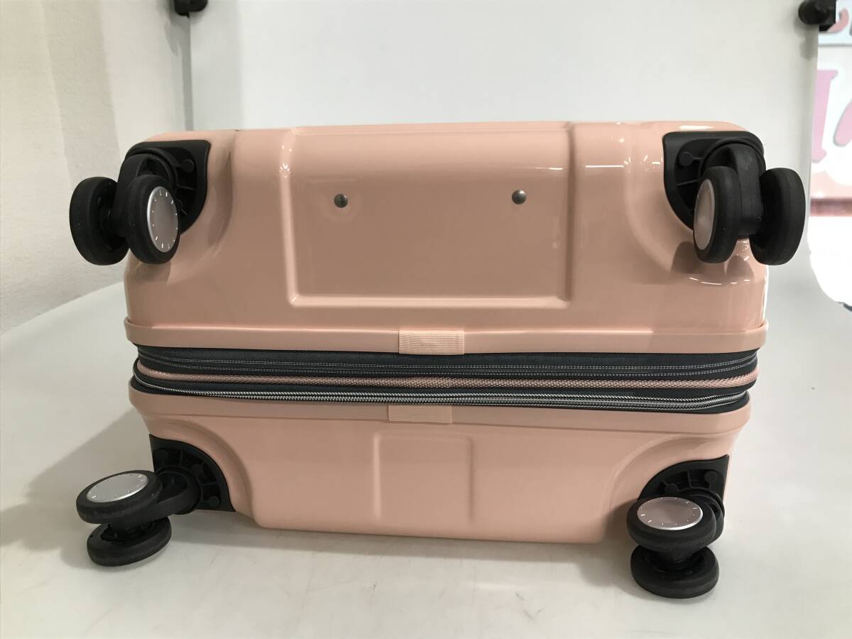 HG6301　スーツケース キャリーバッグ キャリーケース Mサイズ ミルキーブロッサム 中型ファスナータイプ プラスワン _画像8