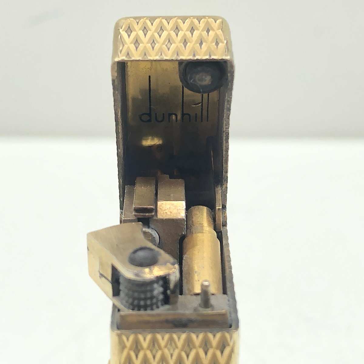 【着火未確認】dunhill ダンヒル ライター ガスライター US.RE24163 ゴールド ローラー 喫煙具 喫煙グッズ 現状品の画像8