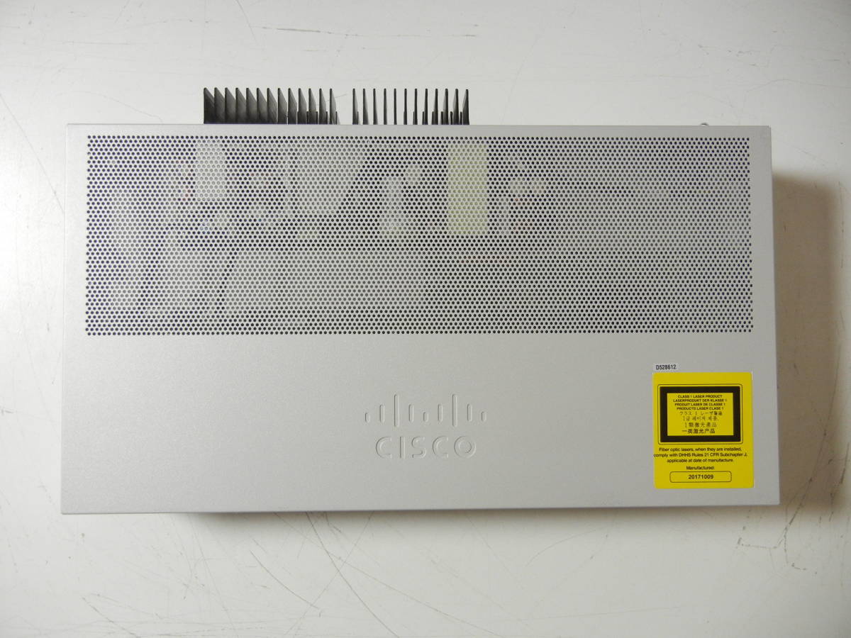 ★【中古】2台セット Cisco Catalyst 2960Lシリーズ（WS-C2960L-24PS-LL）PoE+ 初期化_画像4