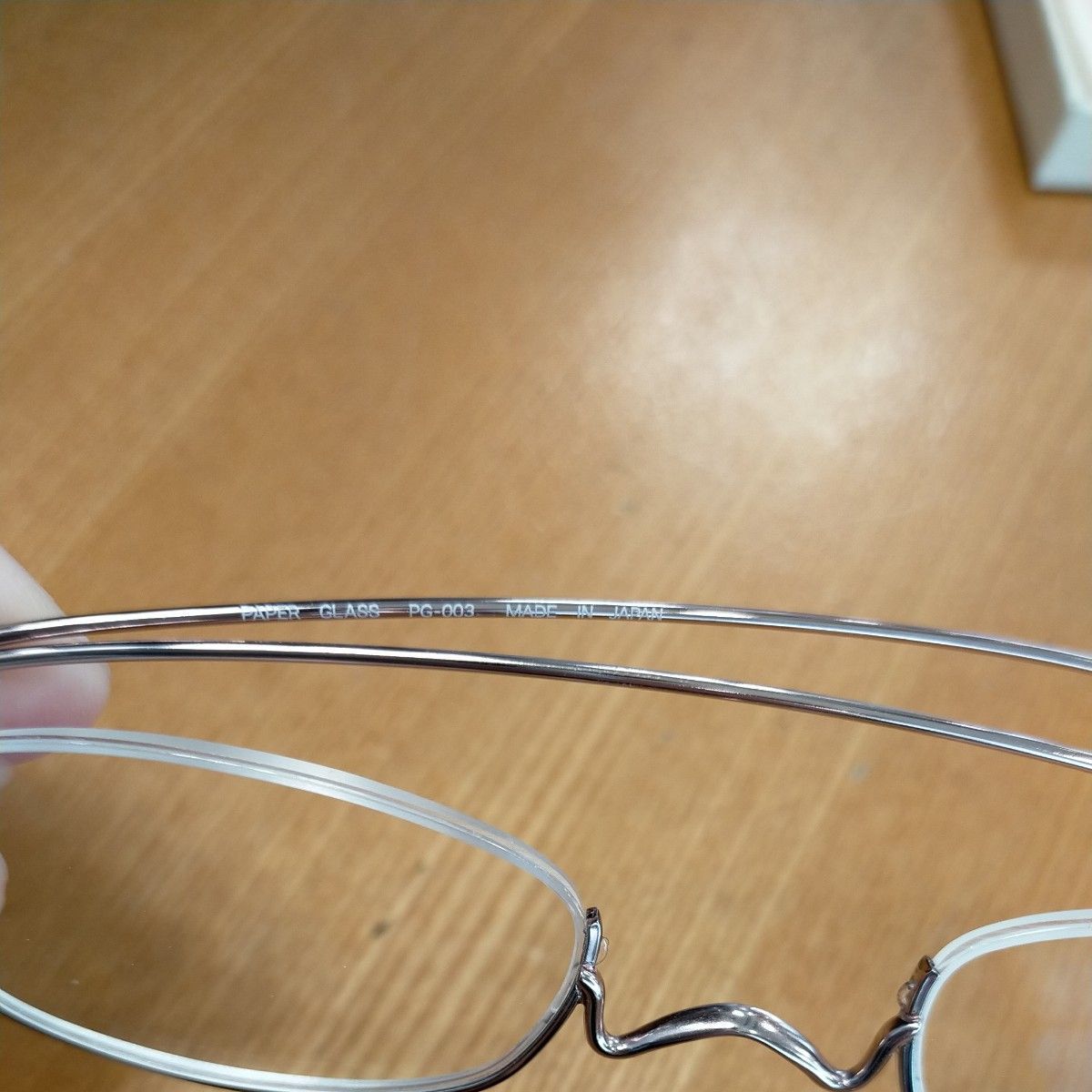 鯖江製既成老眼鏡ペーパーグラス新品未使用。+2,50アンダーリムピンクカラー新品未使用