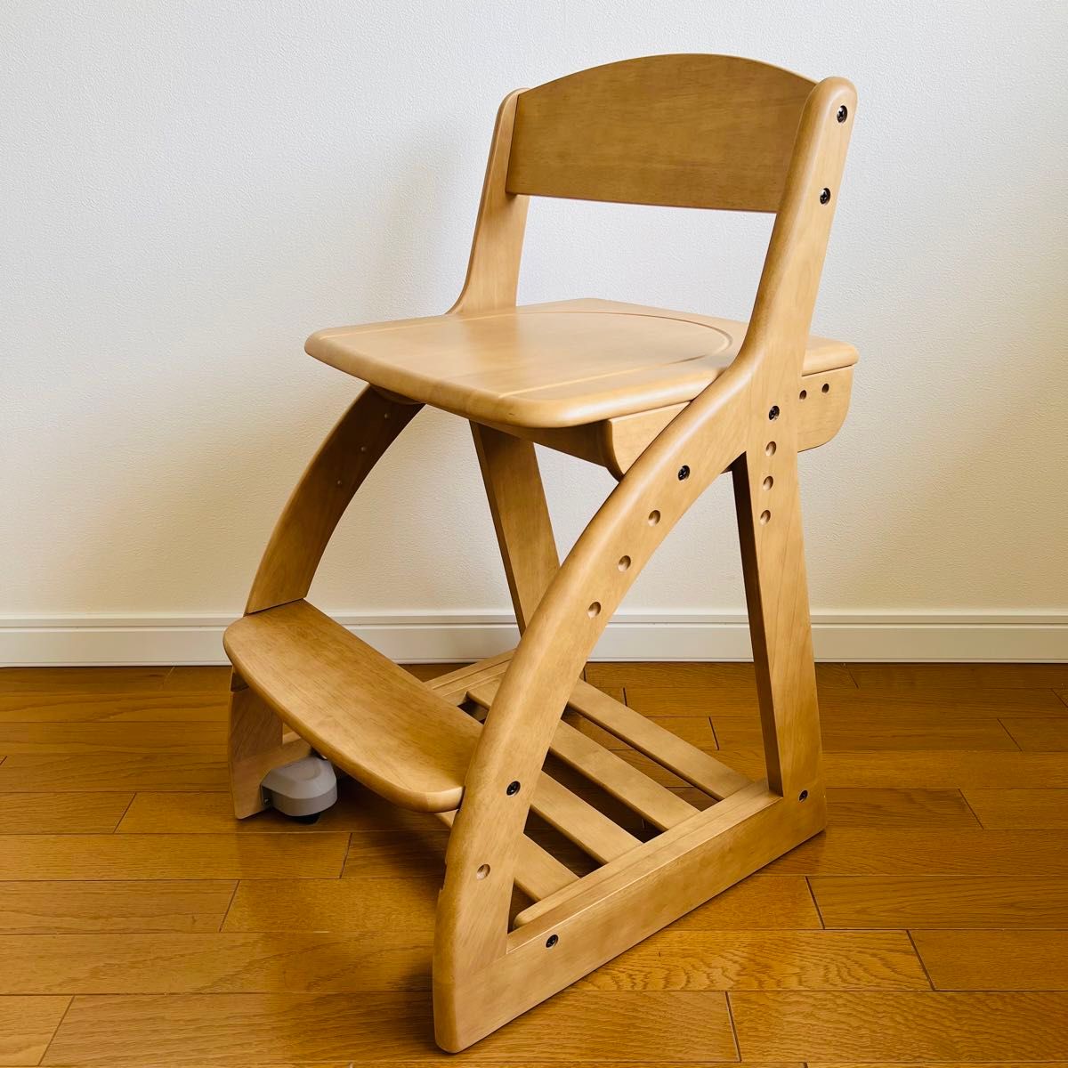 コイズミ  学習椅子 4ステップアップチェア 天然木 ナチュラル キッズチェア