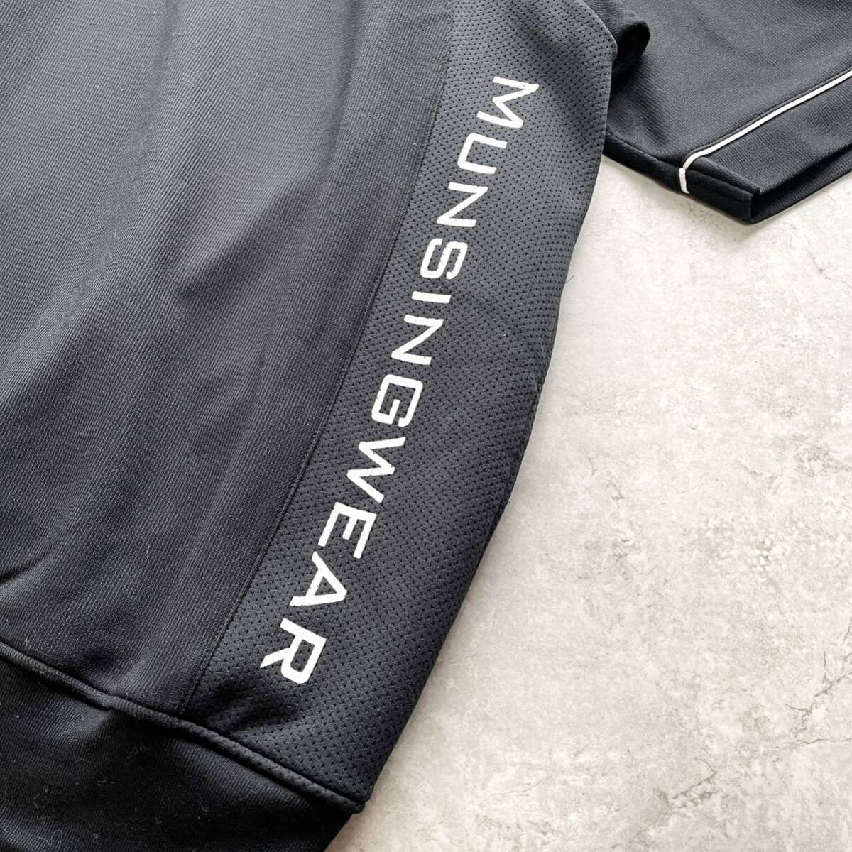  ultimate beautiful goods # Munsingwear wear LL large size half Zip Golf wear jersey material embroidery Logo black black munsingwear GOLF made in Japan 