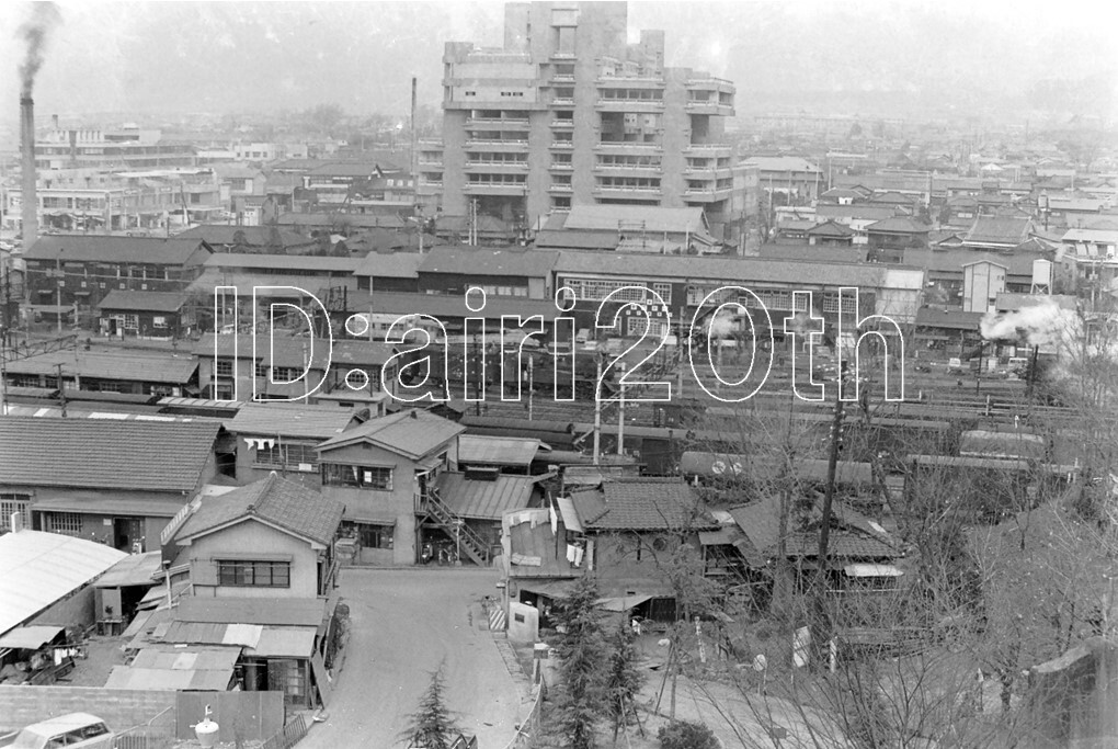 R1073-1【古い 鉄道 白黒 モノクロネガ】35mm 6コマ◇昭和40～50年代 急行富士川 準急白糸 ※駅 電車 汽車 蒸気機関車_画像4