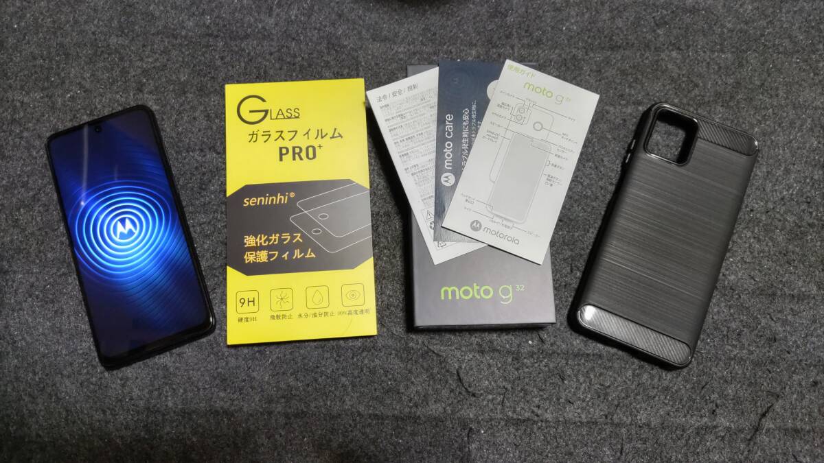 MOTOROLA moto g32 美品 新品フィルム ケース付き 送料込 MOTOROLA moto g32 美品 新品フィルム ケース付き 送料込
