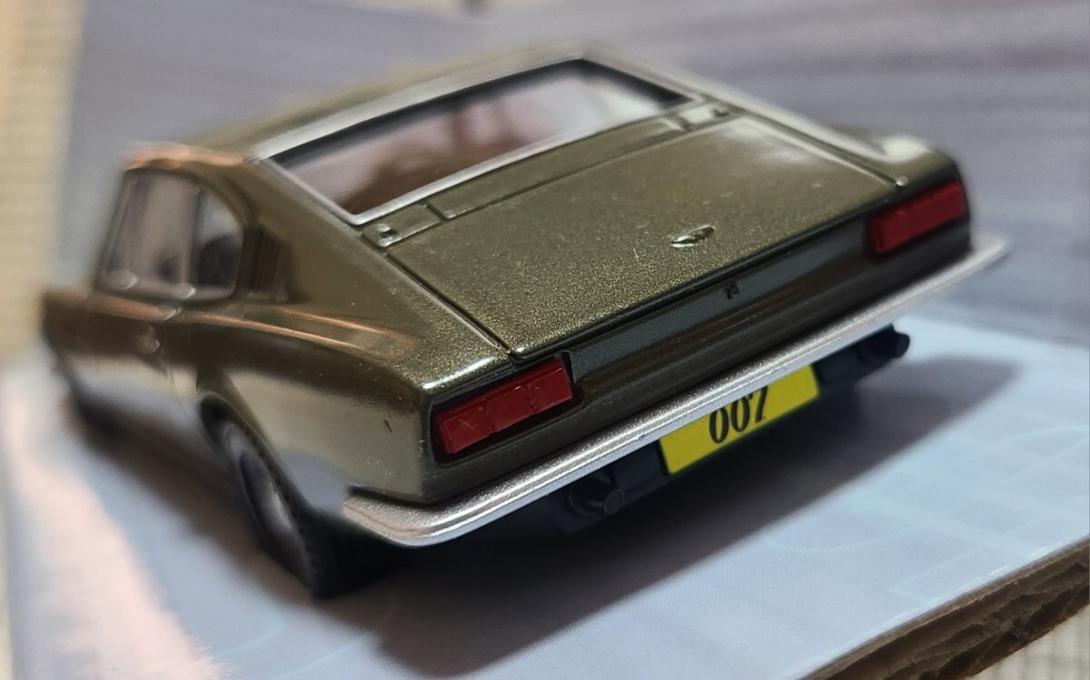  out of print!1/43 scale /[ woman .. under. 007](1969 year ) bond car / Aston Martin DBS die-cast model 