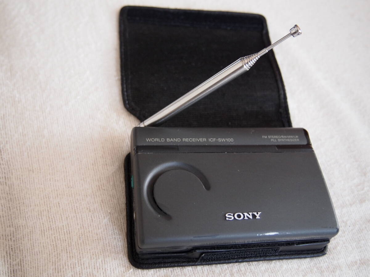 完全動作品・SONY ICF-SW100 ACアダプター付属 後期品の画像3