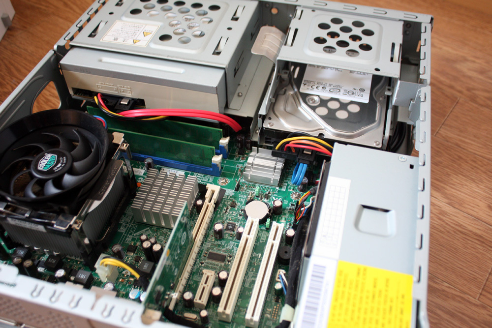 NEC VALUESTAR L VL300/SG PC-VL300SG[WInXP Home/Core2/2GB/500GB/DVD/コンパクト]_画像4