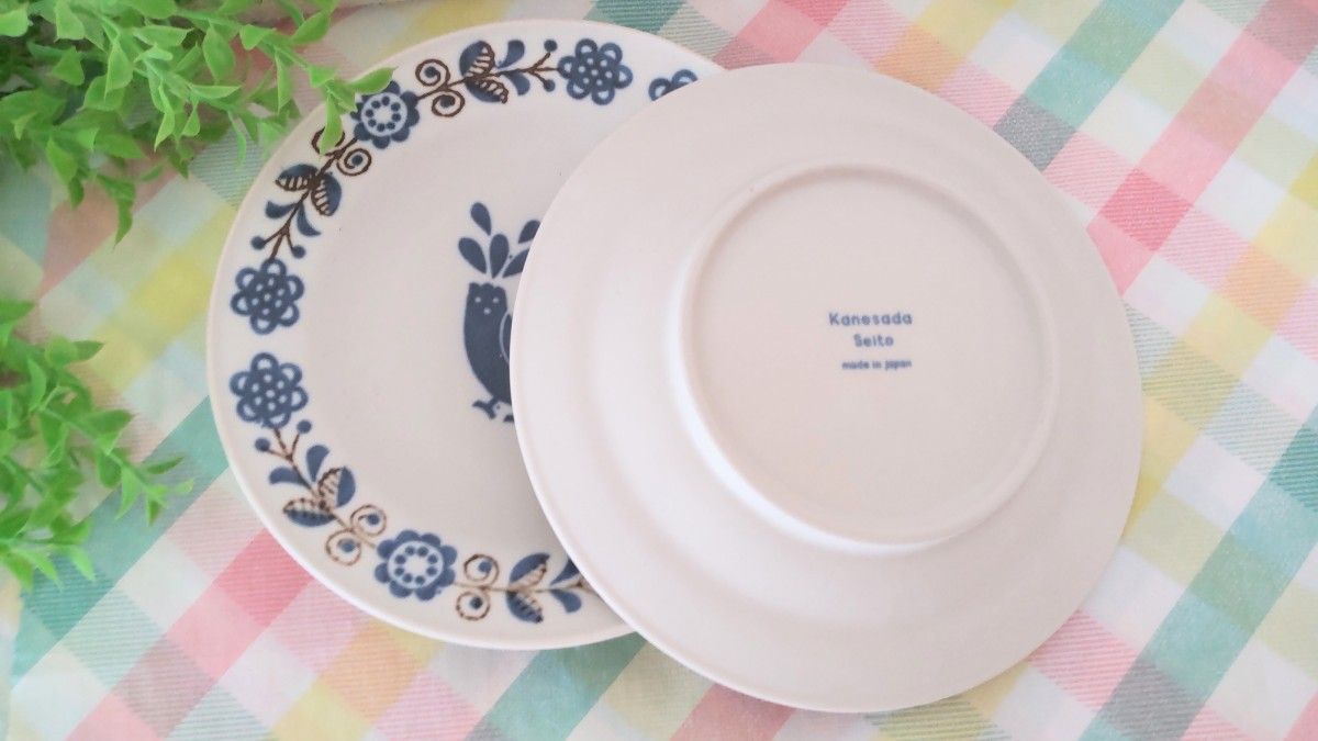 可愛いお皿2枚組  ピジョン ハト　取り皿　フルーツ皿　デザート皿 パン皿 