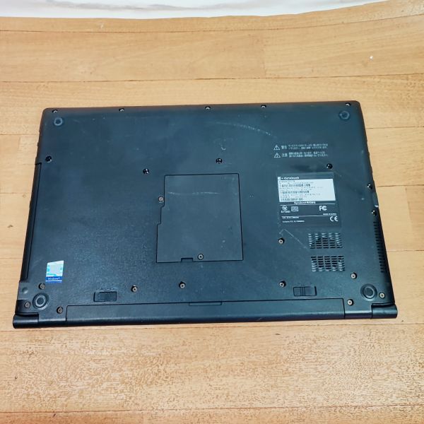 ノートパソコン 東芝 Dynabook B65/DN Core i5-8250U 1.6GHz 起動確認済みジャンク5の画像2
