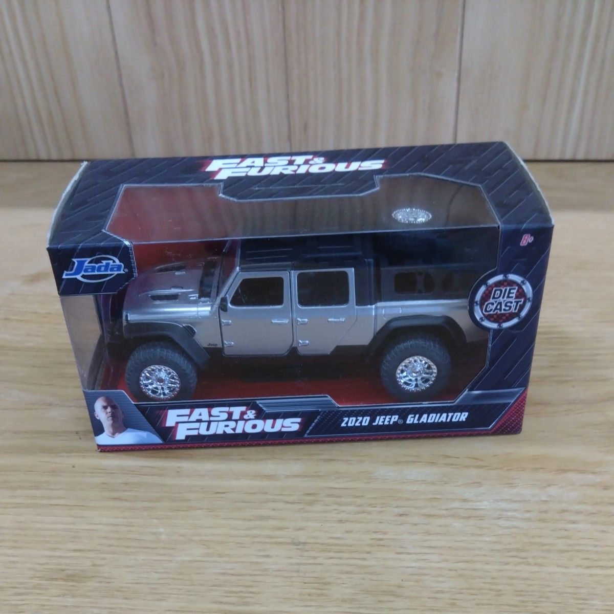 ワイルドスピード　ミニカー　フィギュア　ZOZO JEEP　ジープ　ダイキャスト　1/32