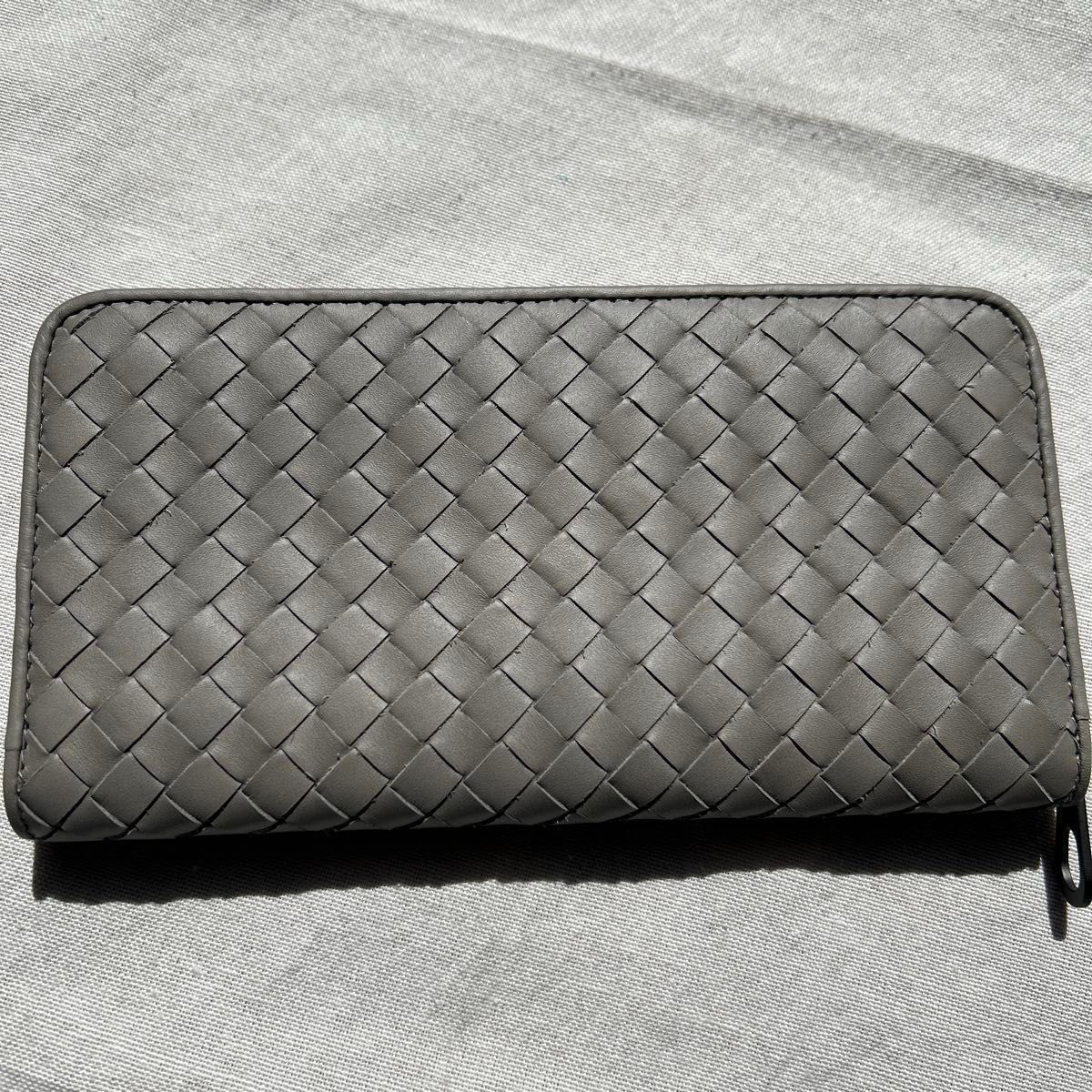 ★新品未使用品★  ★ボッテガ ヴェネタ　BOTTEGA VENETA  イントレチャート バイカラー ラウンドファスナー長財布★